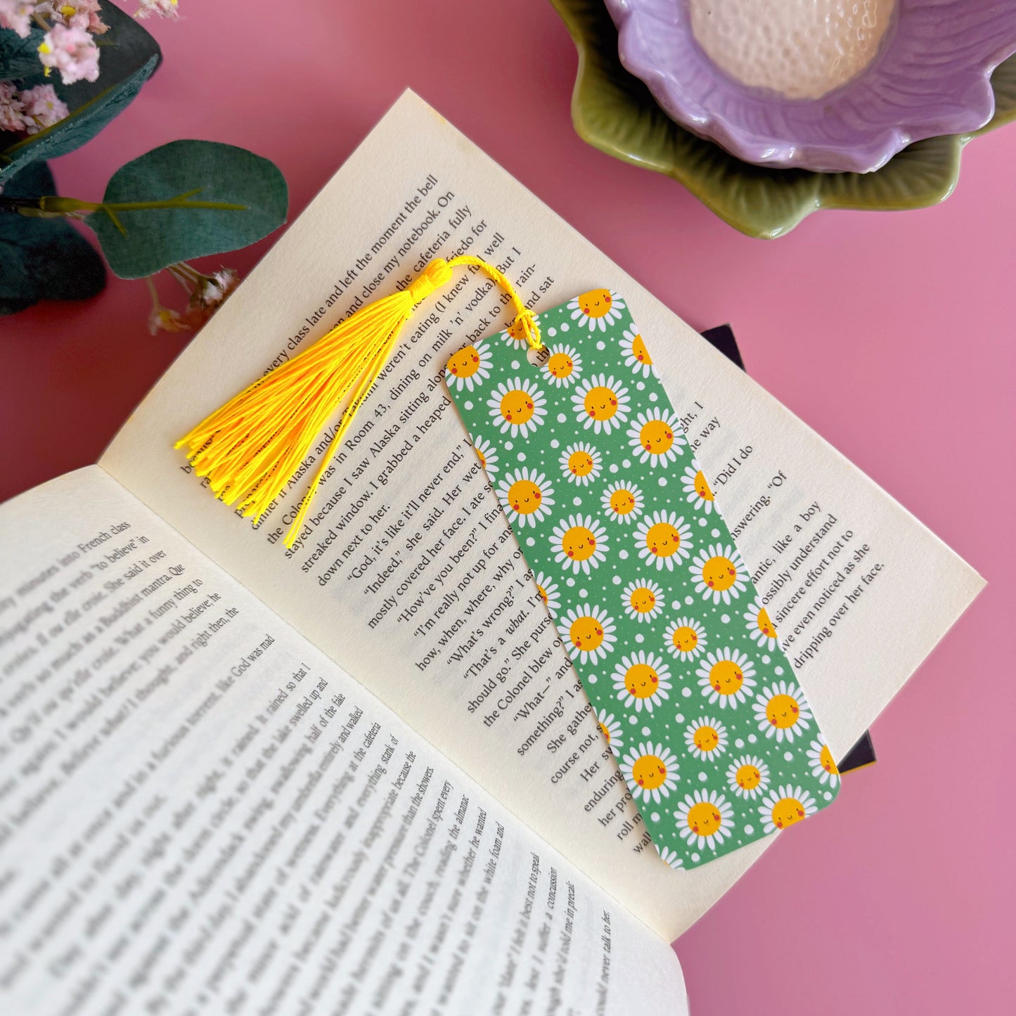 Happy Daisies Bookmark - Green Patterned Bookmark with Co-Ordinating Tassel