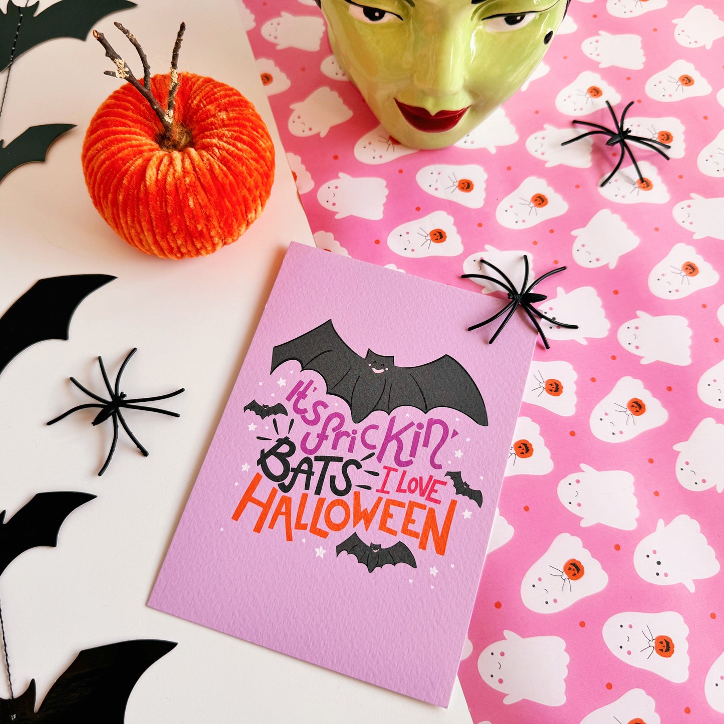 It's Frickin' Bats, I Love Halloween Postcard - Textured A6 Postcard