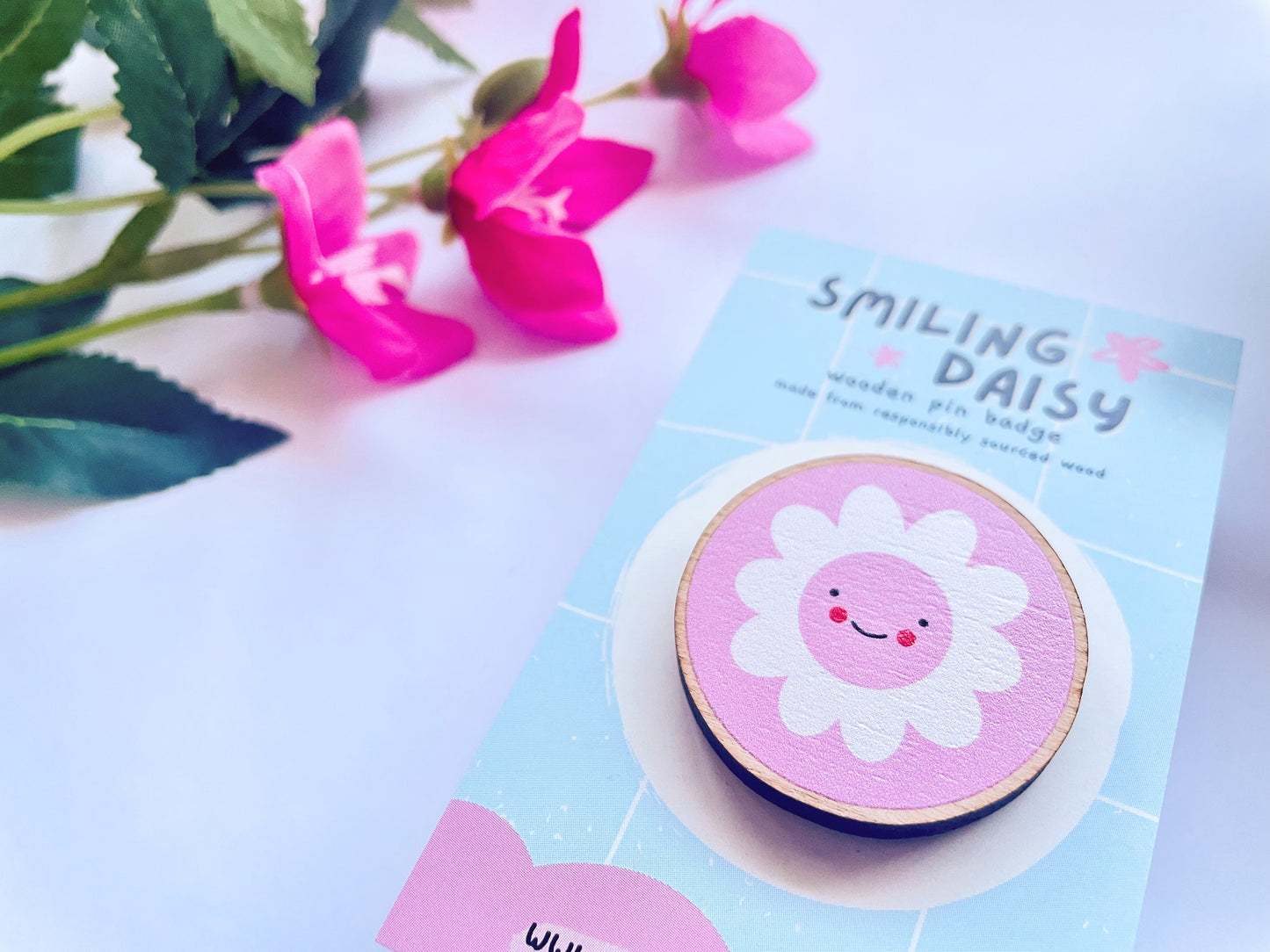 Smiling Daisy Wooden Pin Badge